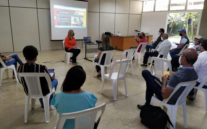 Técnicos da Emdagro participam de planejamento da segunda etapa da campanha de vacinação contra Aftosa