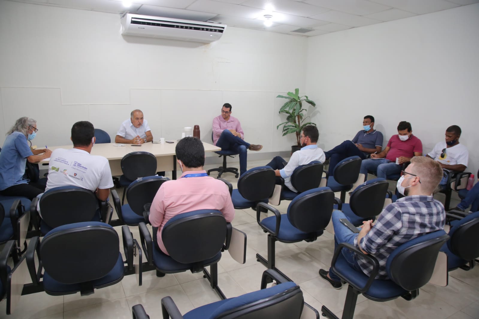 Instituições discutem agenda de trabalho para cadeia produtiva da pesca