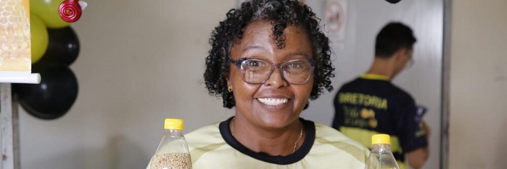 Produtores e instituições públicas participam de workshop sobre apicultura e meliponicultura