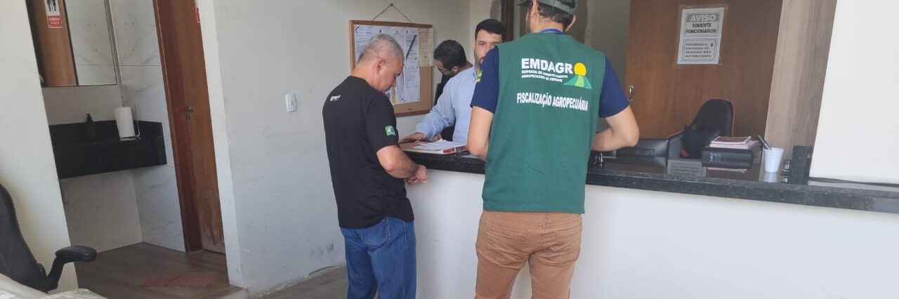 Emdagro e Crea fiscalizam estabelecimentos de agrotóxicos em Itabaiana