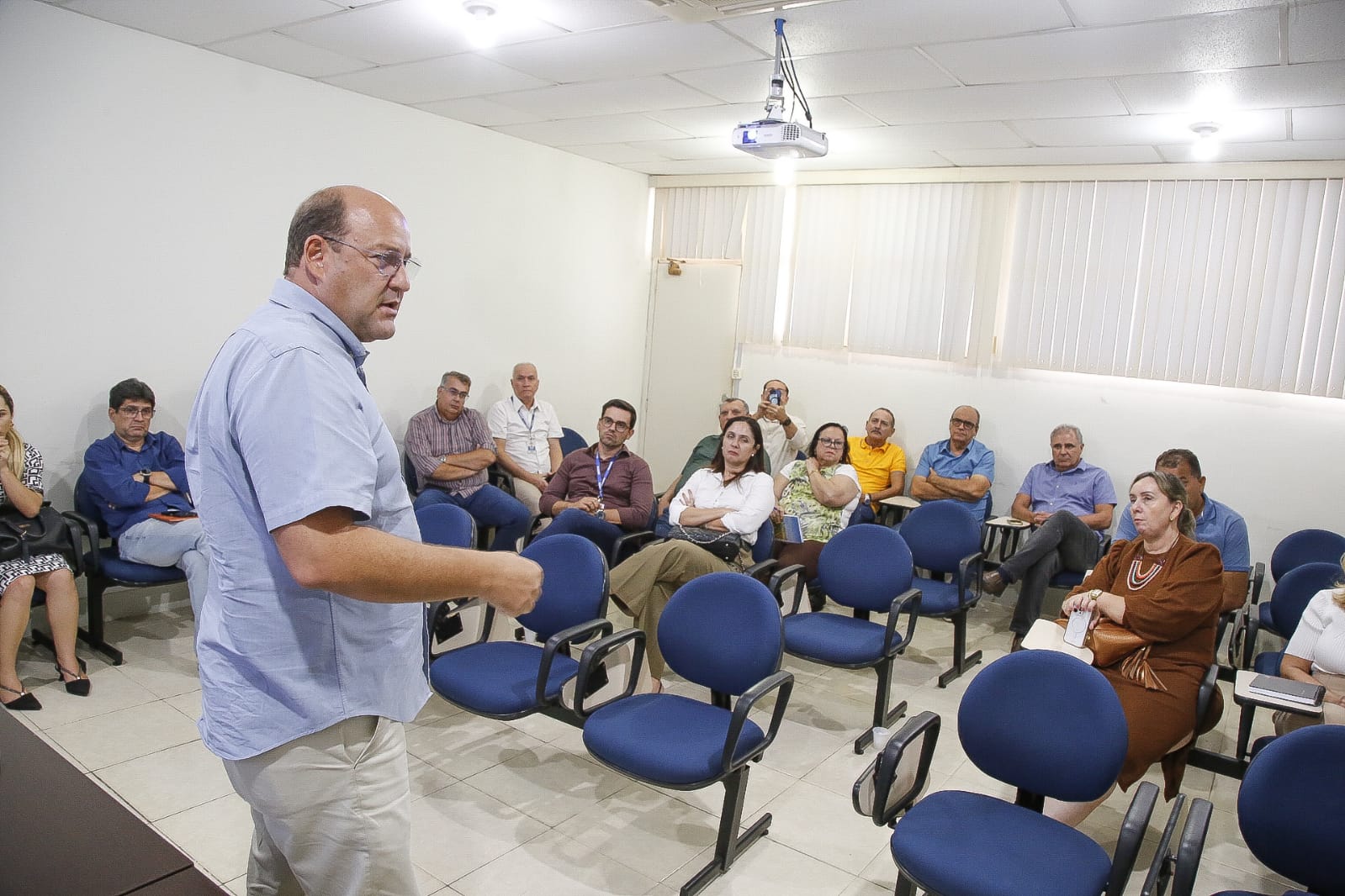 Seagri nivela conhecimento com equipe técnica do Sertão Vivo