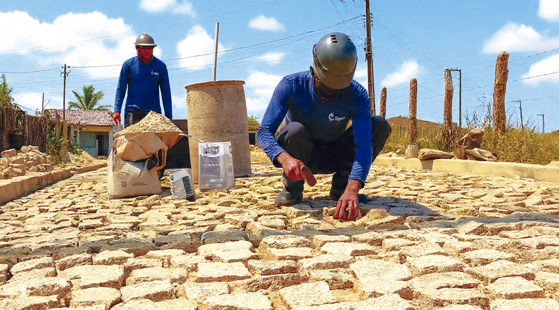 Coderse executa mais de R$ 5,2 mi em obras de pavimentação granítica