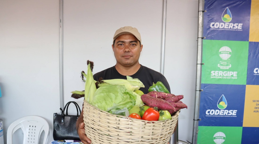 Agricultores irrigantes entregam alimentos para 15,5 mil pessoas em insegurança alimentar